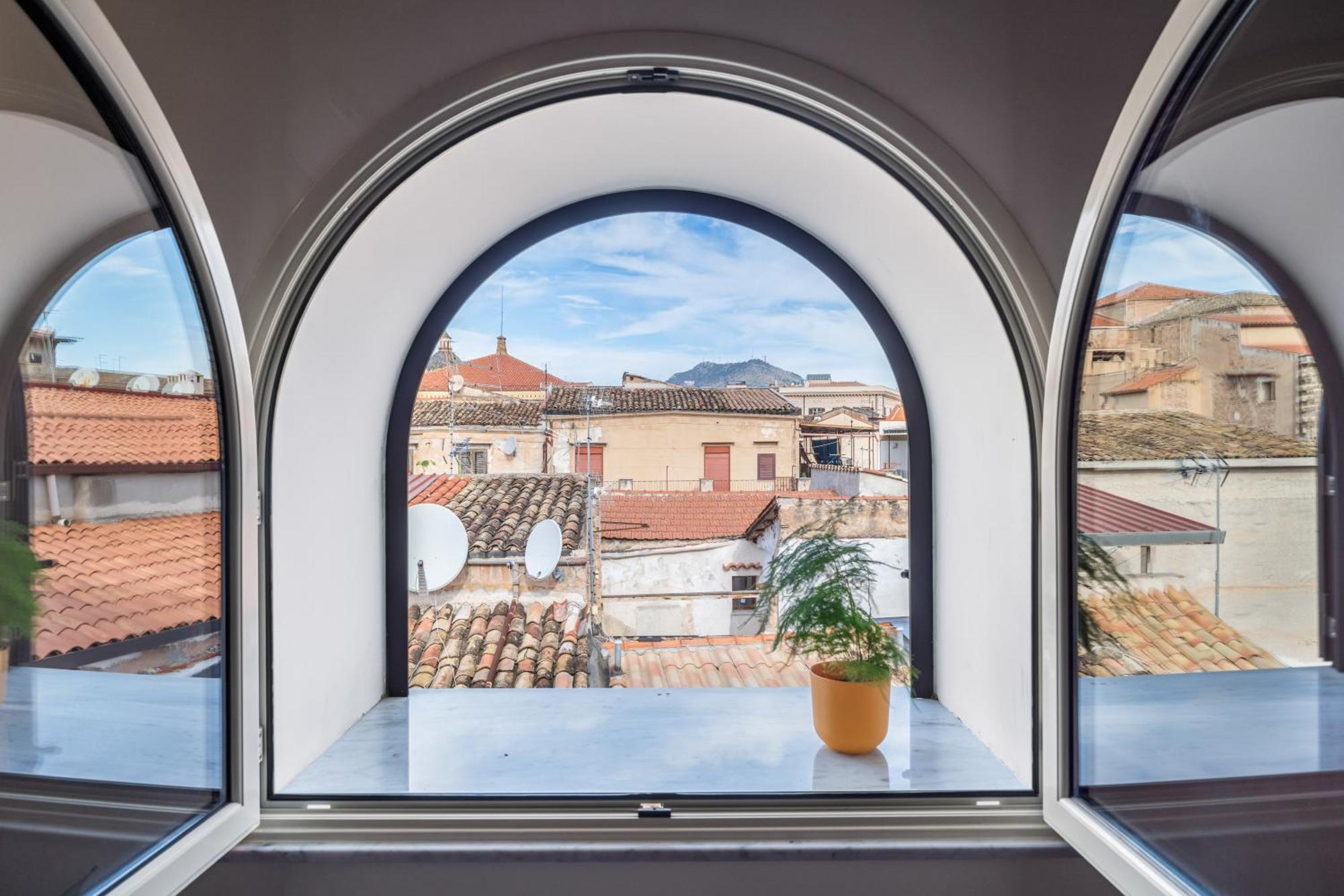 Open Sicily Homes - Near The Central Train Station Palerme Extérieur photo