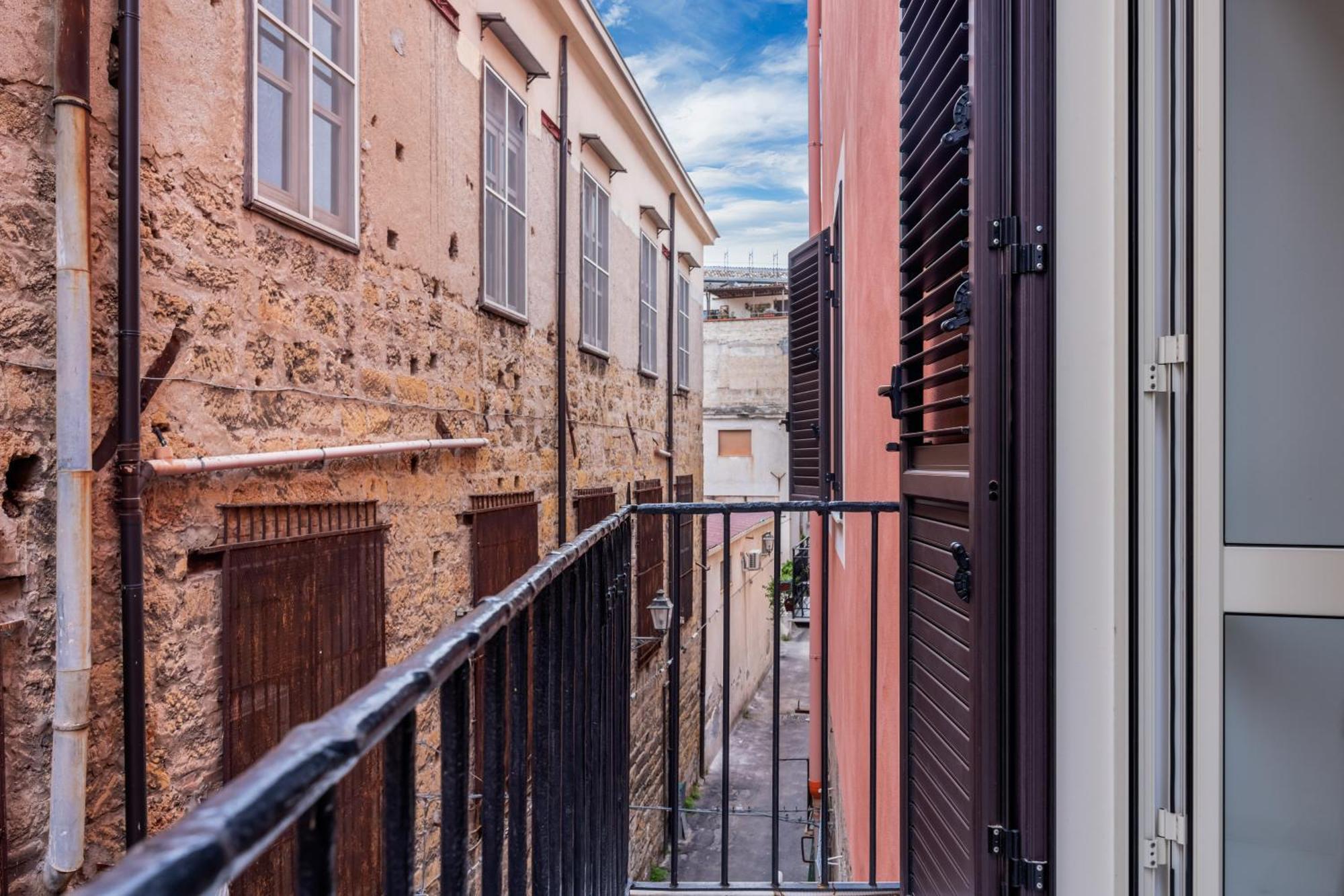 Open Sicily Homes - Near The Central Train Station Palerme Extérieur photo